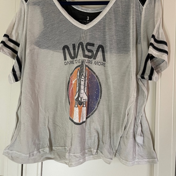 Retro NASA T-Shirt 3X Cropped - Picture 6 of 6